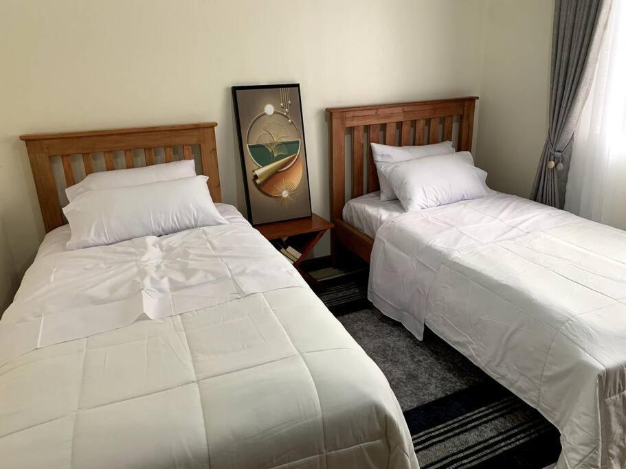 Cozy 2-Bedroom Apartment Within City Limits. Kampala Extérieur photo